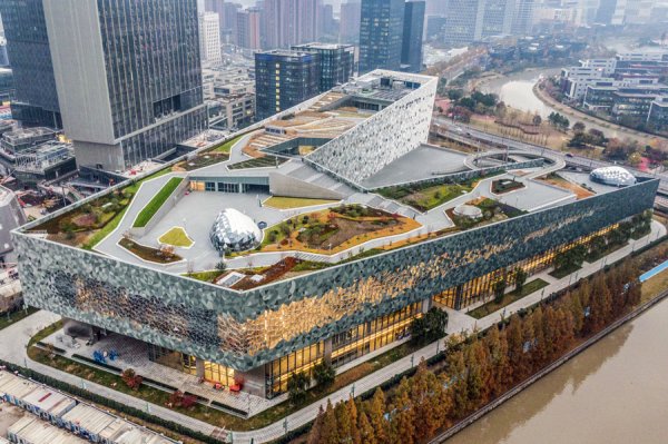 第二证券 浦东夯实“热带雨林”式科创生态：持续布局大科学装置，深耕三大先导产业